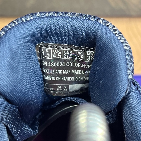 🆕Sketchers Hillcrest Trail Running Sneakers Women’s 7.5 Blue/Pink Fast Shipping - Picture 9 of 9